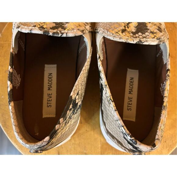 Steve Madden Womens Safary Fabric Faux Snakeskin Rubber Sole Slip Ons 9.5 - Picture 5 of 8